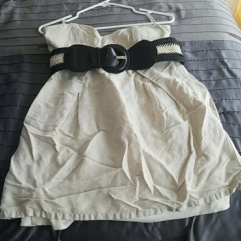 Cute canvas dress with belt